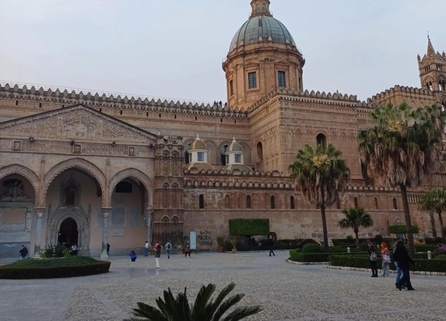 Gasthof Hotel Difronte Palatina Chapel Palermo