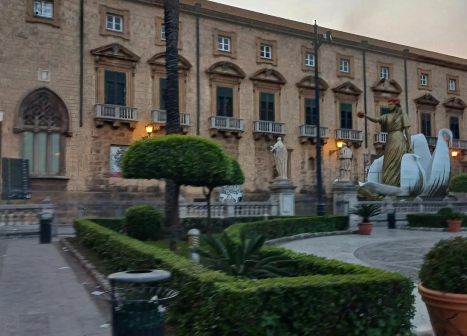 Hotel Difronte Palatina Chapel Palermo Italien