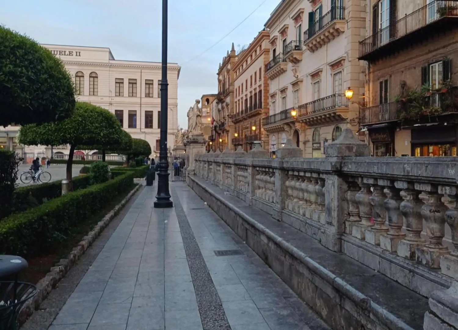 Hotel Difronte Palatina Chapel Palermo Gasthof